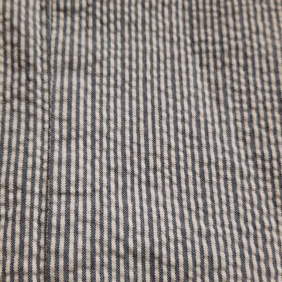 Skort, Dockers Bluish-gray Striped Seersucker - Picture 2 of 4